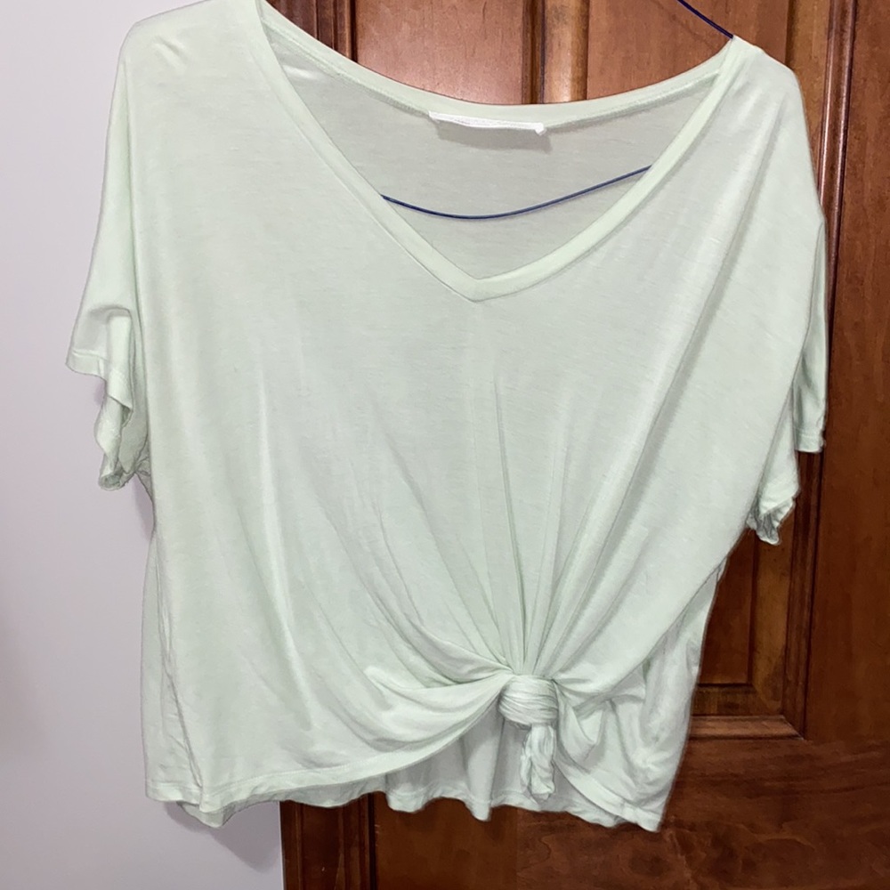 flowy tshirt - Picture 4 of 4